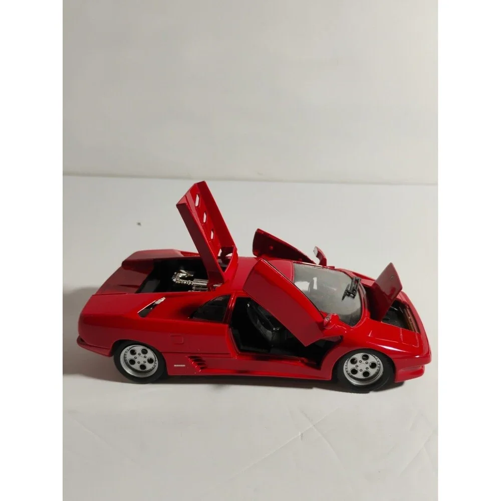 Welly 1:24 Lamborghini Diablo Red NO 9374